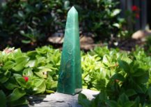 Green-aventurine-obelisk-from-Etsy-shop-Lotus-in-Pink-217x155