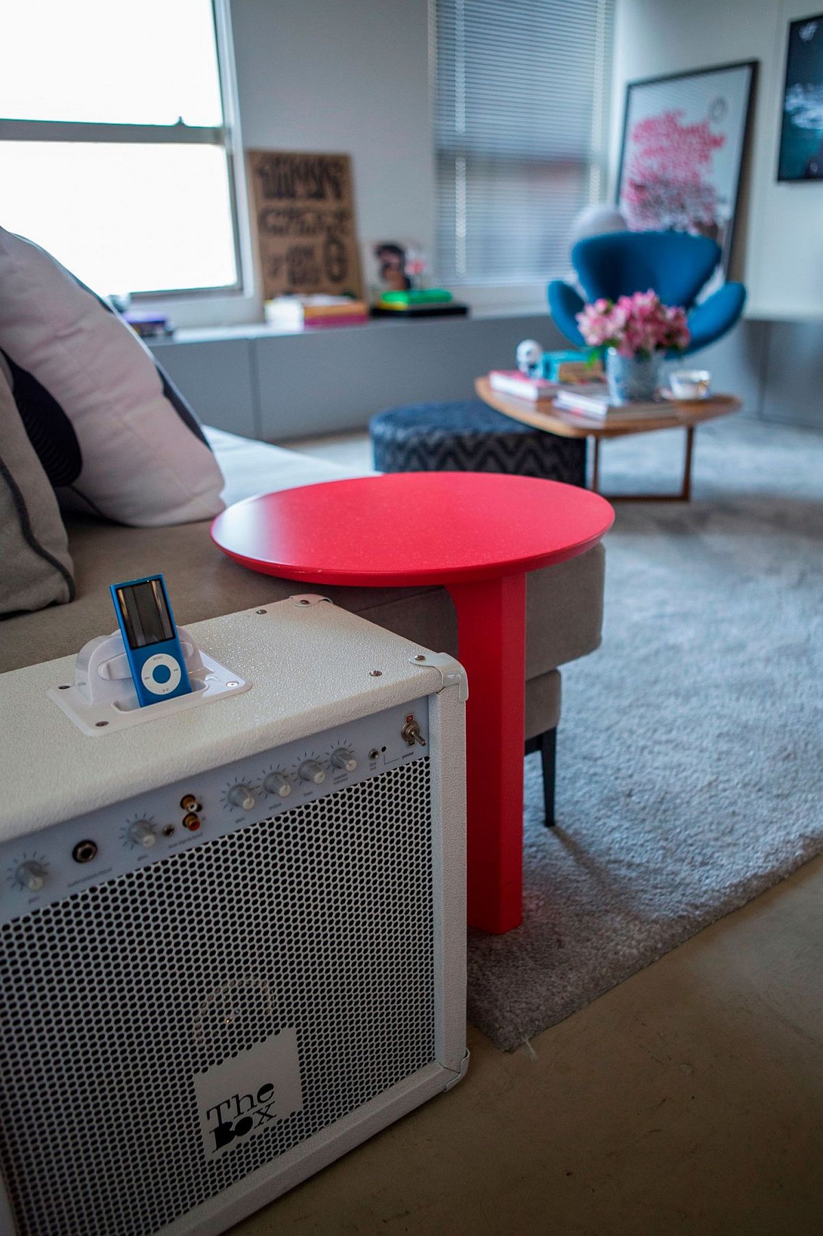 Smart decor and chairs add color to the neutral interior