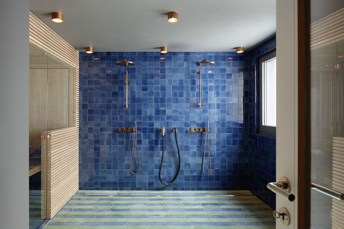 Spacious modern bathroom in blue