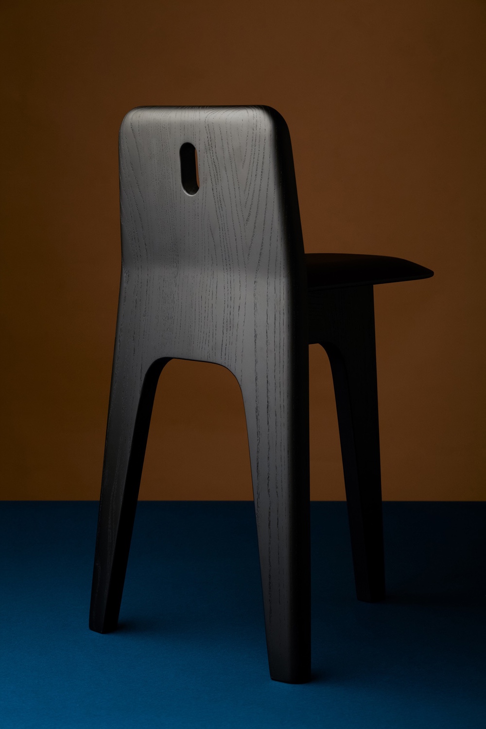 Stove Chair by Gabriel Tan. Image via Gabriel Tan Studio.