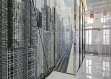 Stunning-wall-mural-in-Italian-mosaic-for-the-revamped-NYC-apartment-217x155