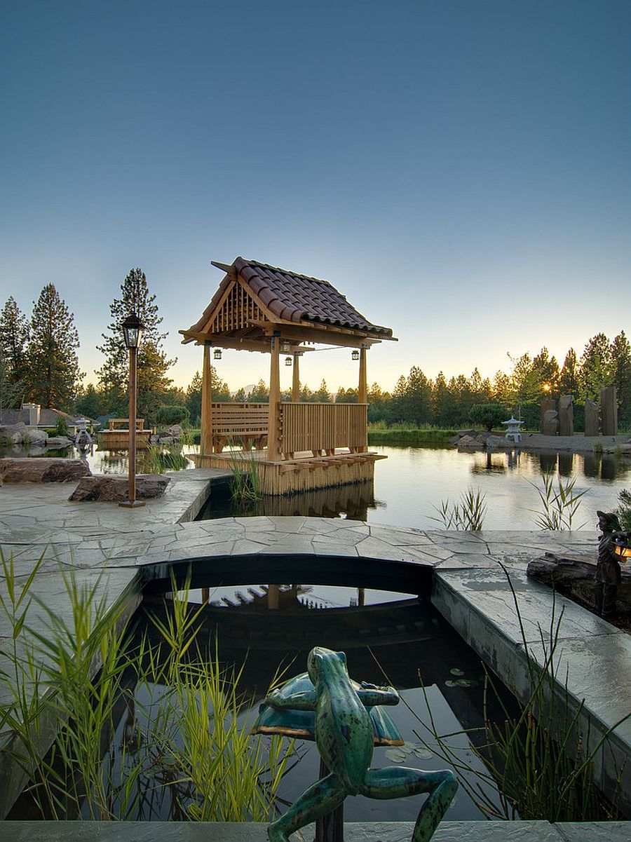 Asian style landscape design seems transcendental [Design: CS Construction]