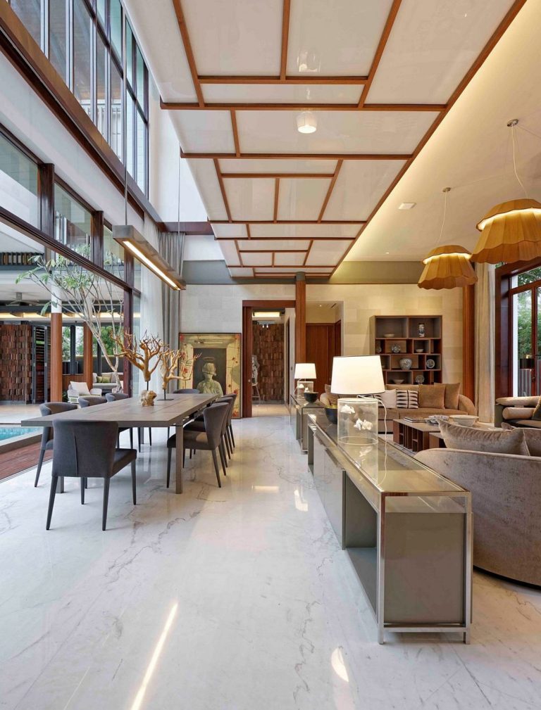 Green Oasis in Jakarta Merges Javanese Tradition with Modernity | Decoist