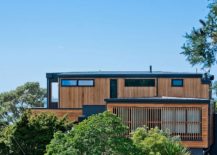 Contemporary-cliff-top-home-in-Auckland-with-fabulous-sea-views-217x155