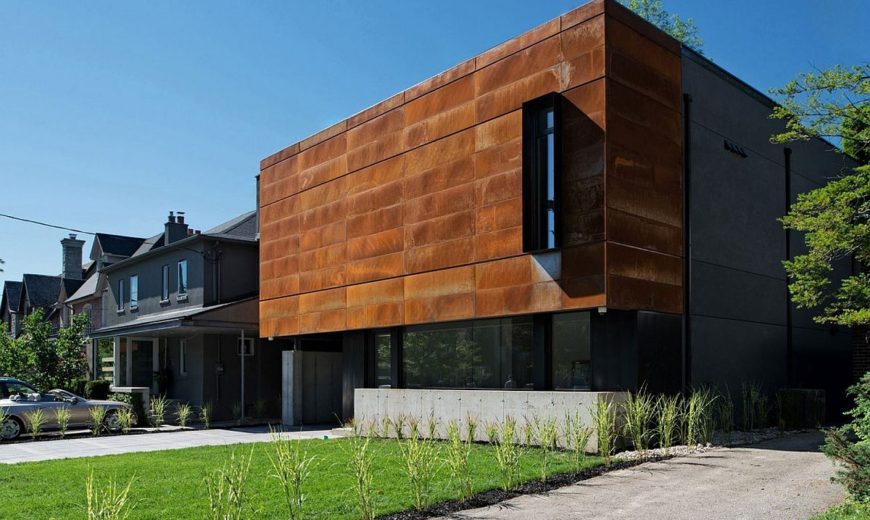 Heathdale Residence: Cor-Ten on One Side and Glass on the Other