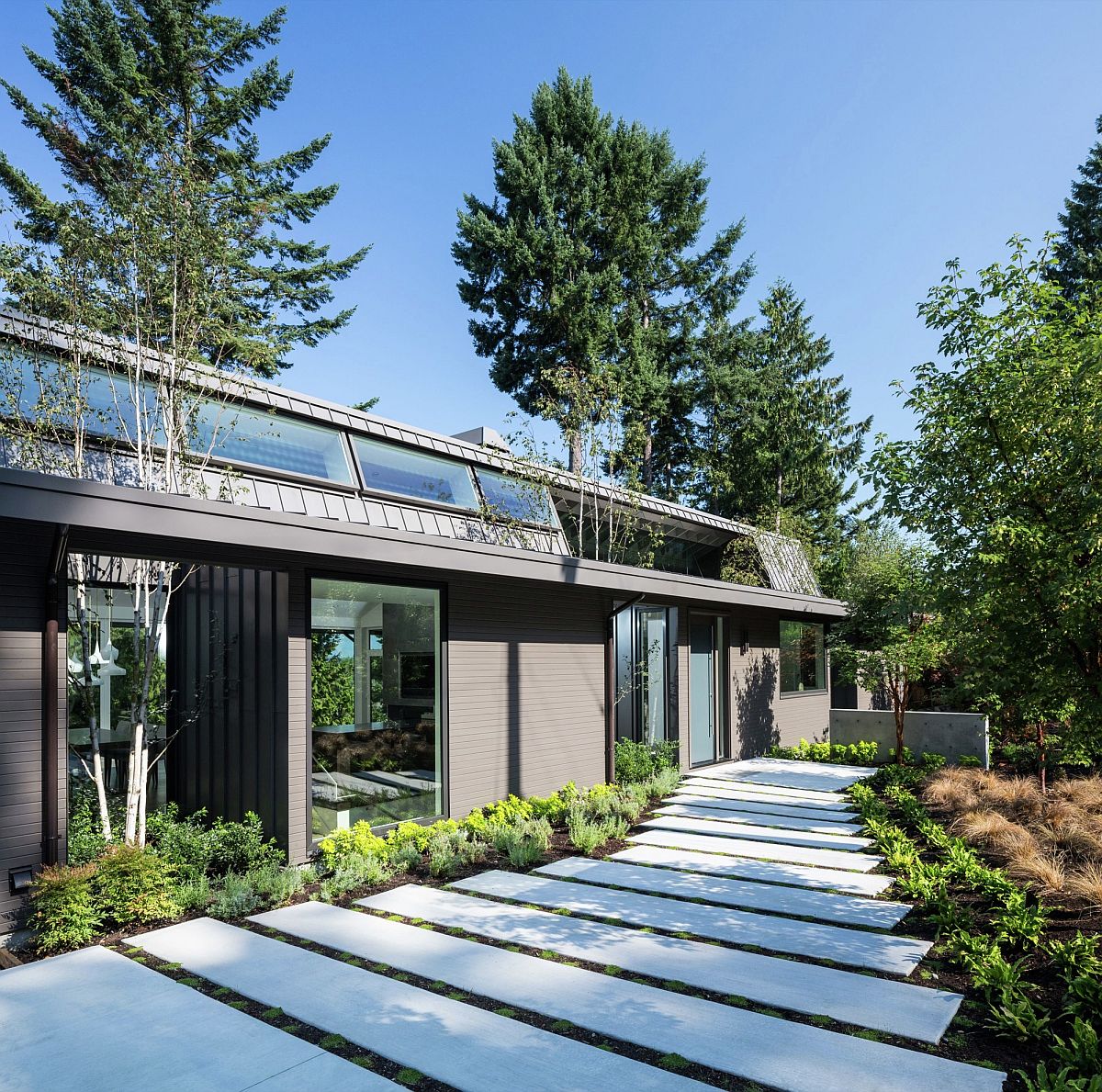 Entrance to the exquiste private residence in West Vancouver, British Columbia