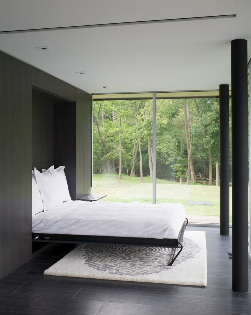 Guest room with a Murphy bed