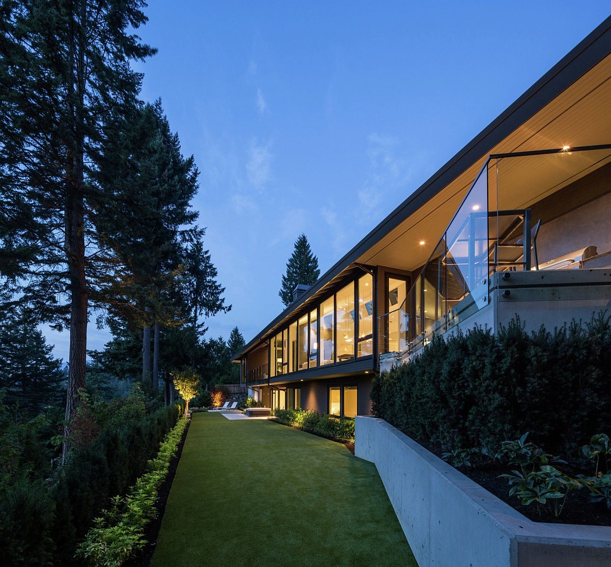 Long and simple yard that is open to the stunnning green views