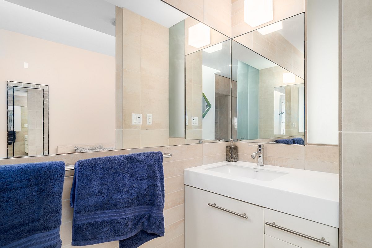 Look inside the small and efficient bathroom of the apartment