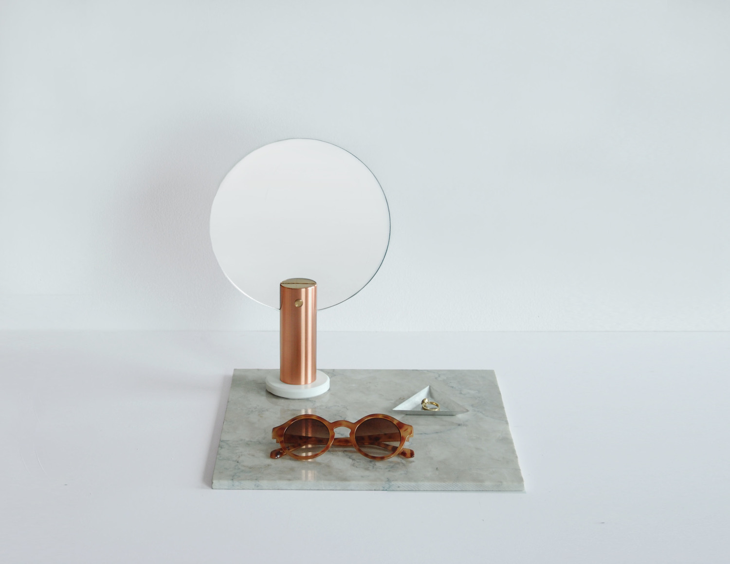 Maru hand mirror from Ladies & Gentlemen Studio