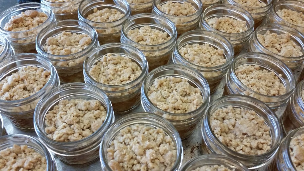 Pie in a jar party favor