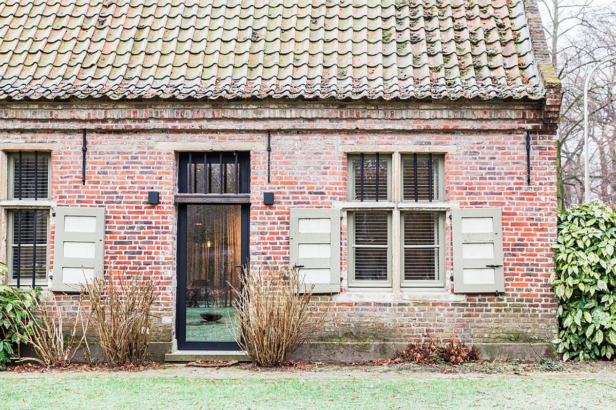 Project B in Belgium by Juma Architects combines modernity with farmhouse living