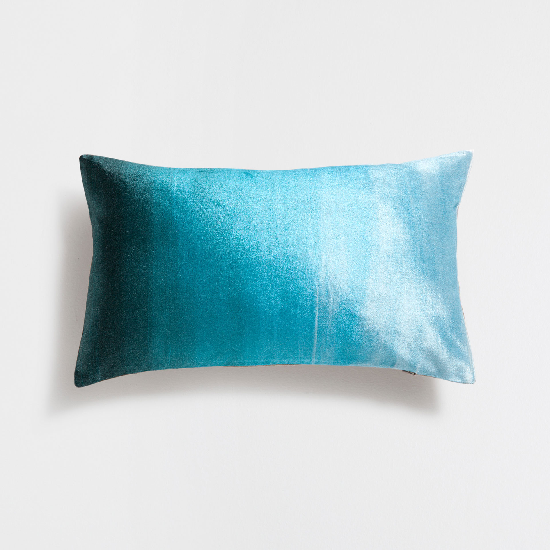 Refreshing blue cushion cover from Zara Home