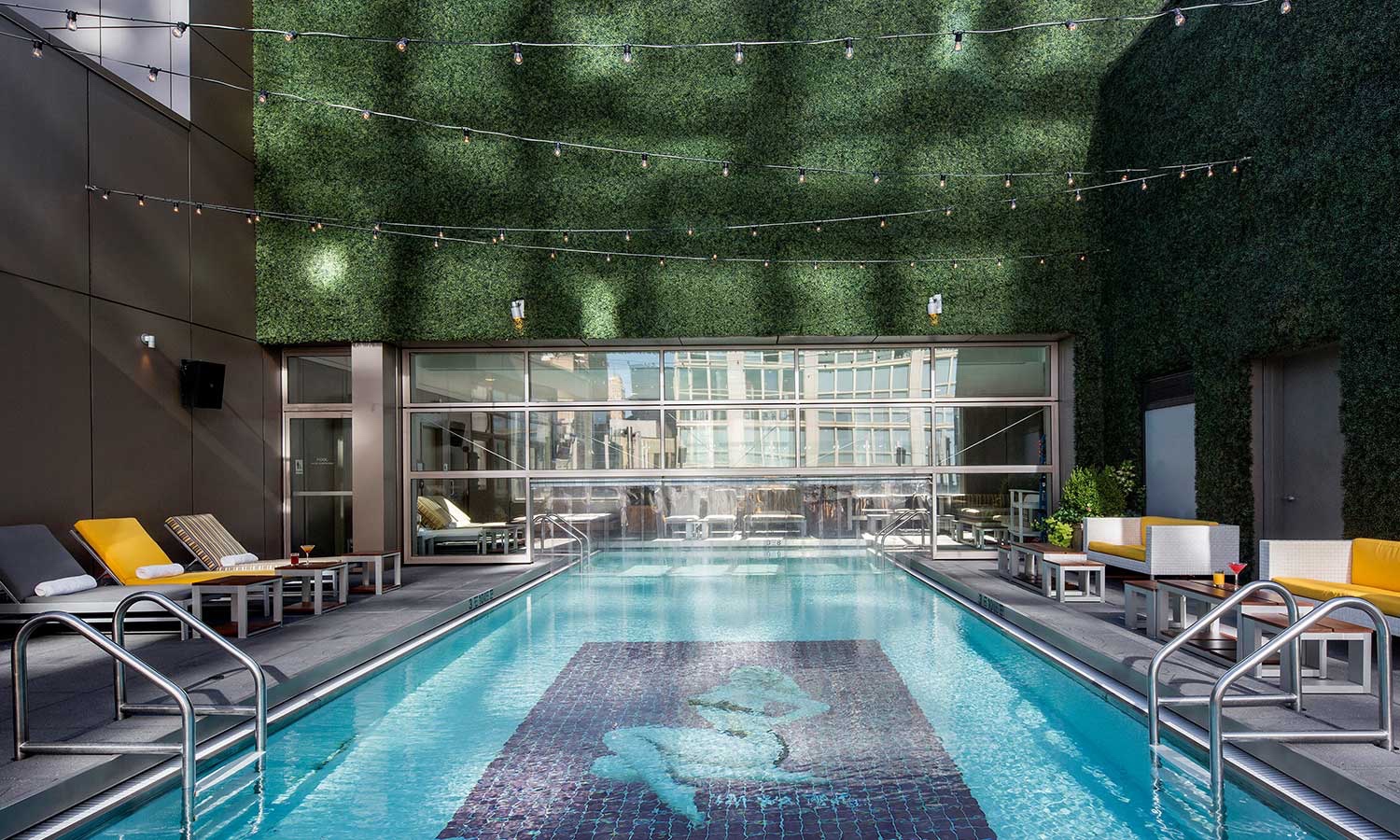 Rooftop Bar Gansevoort Park Avenue NYC with Pool