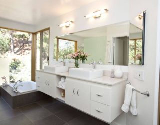 20 Tips for an Organized Bathroom