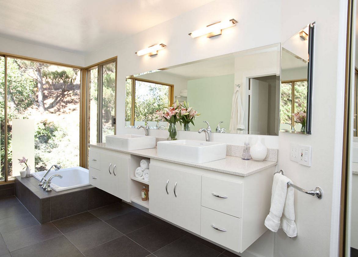 Tidy powder room