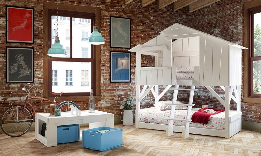 Tree House Bunk Bed from Pottery Barn steals the show here