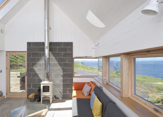 Serene Residence on Isle of Skye Blends Rural and Modern Aesthetics ...