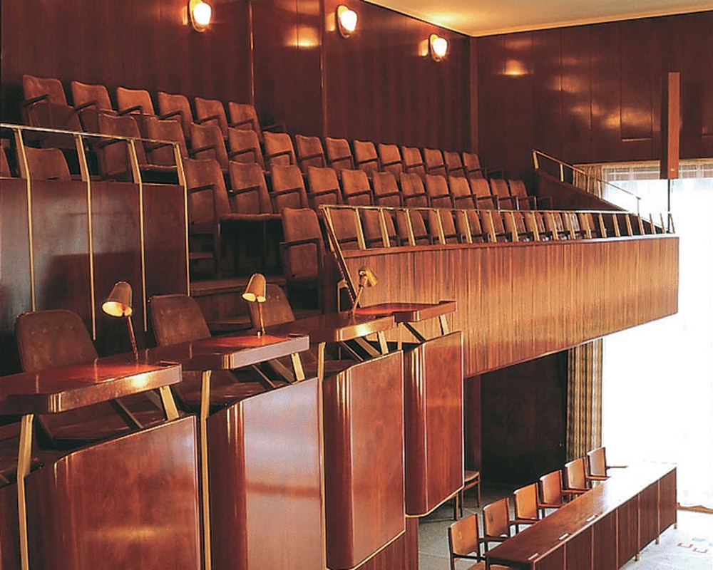 Aarhus City Hall designed by Arne Jacobsen and Erik Møller. Leather and colour both customised.