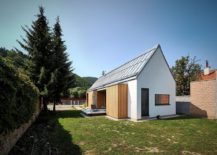 Classic-form-of-rural-Slovakian-design-combined-with-modern-aesthetics-217x155