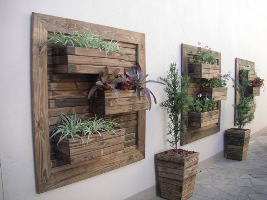 DIY wall garden planters