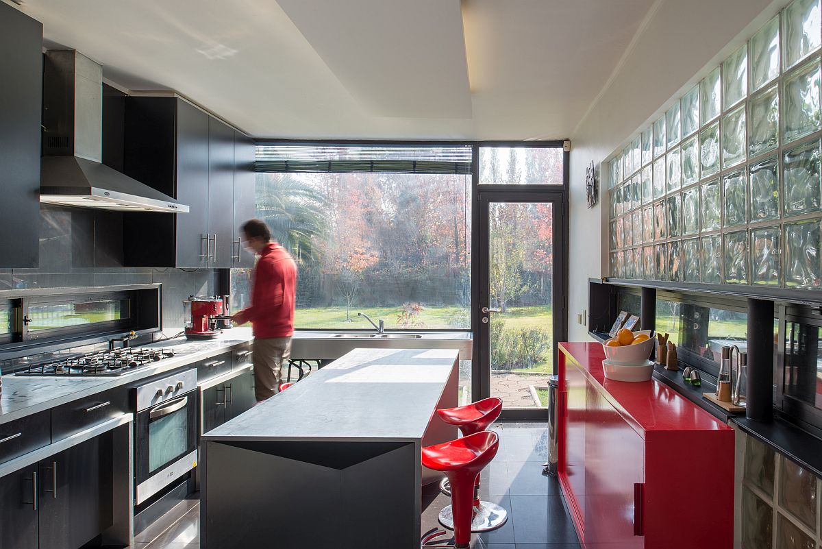 Glass bricks for the kitchen filter in sunlight in a colorful and gentle fashion