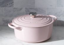 Le Creuset pot in a marble kitchen 217x155 Chic Design Ideas for a Grey Kitchen