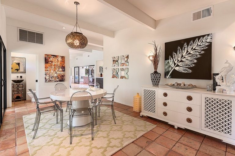 moroccan dining room ceiling