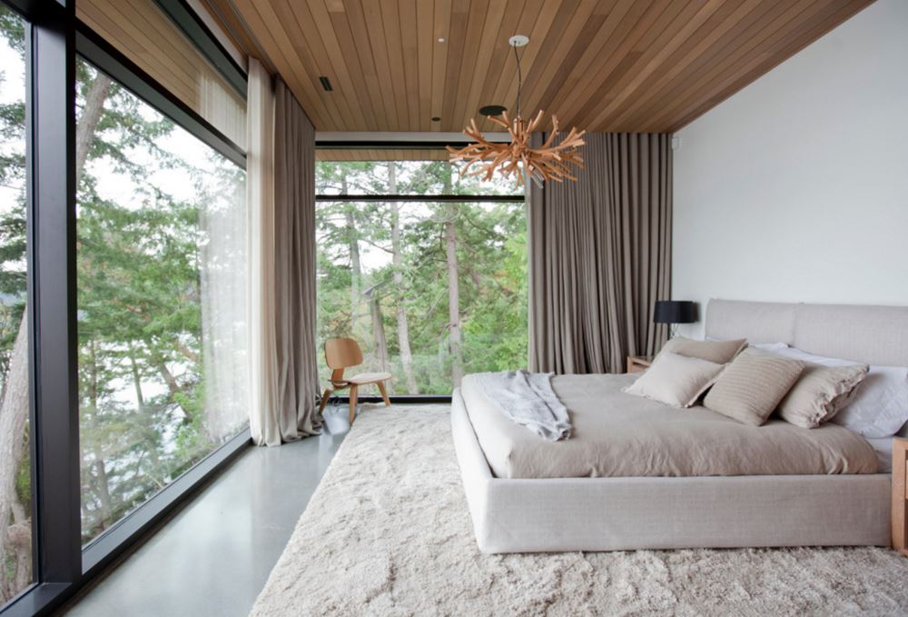 How To Decorate A Room With Floor To Ceiling Windows