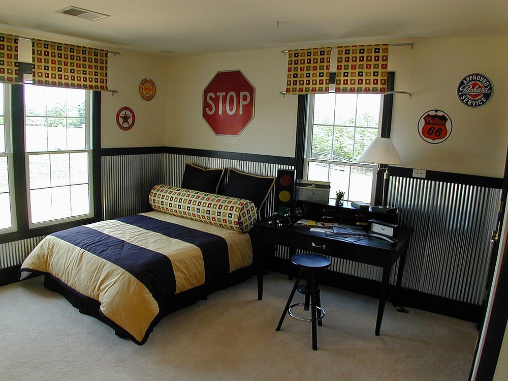 Simpler take on using street signs in the kids' bedroom [From: Laura Bendik Interiors]