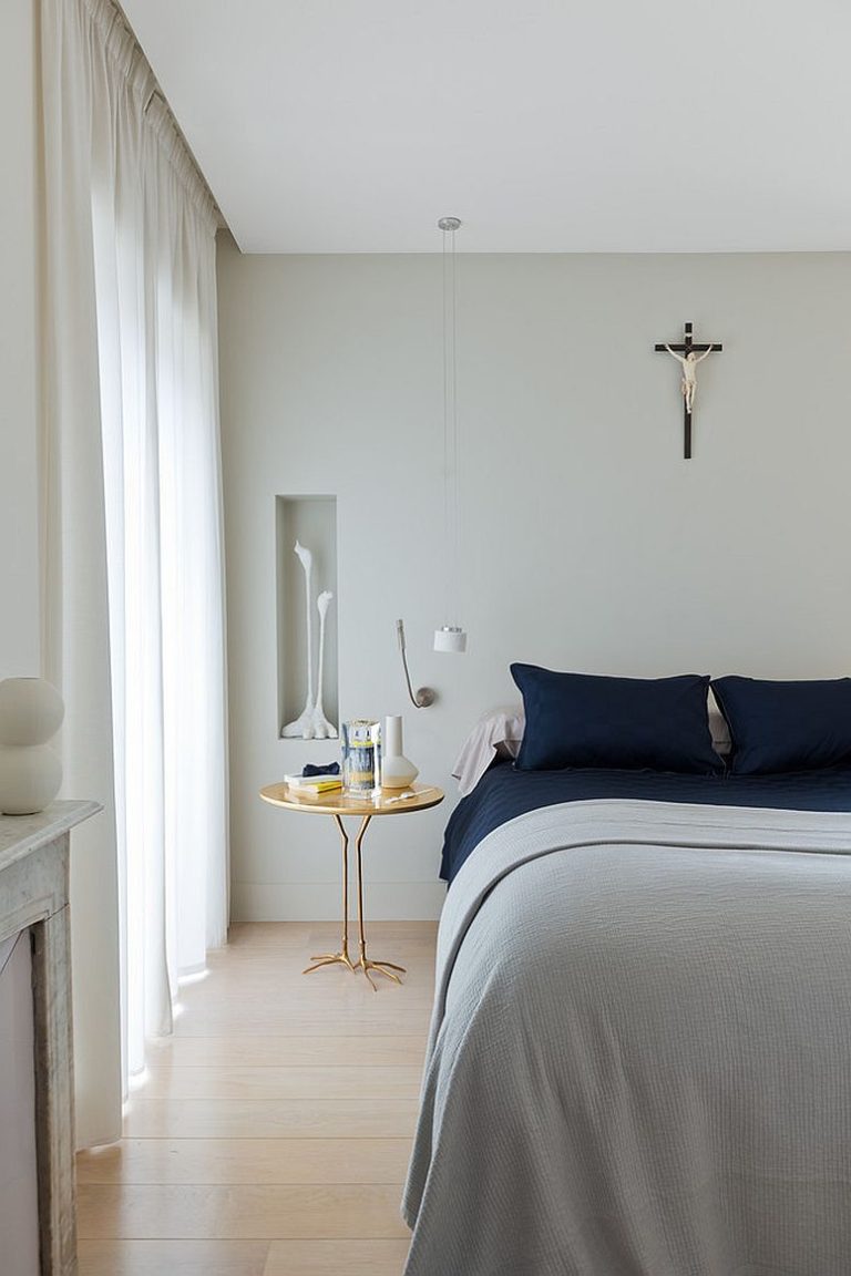 20 Nightstands and Bedside Tables That Add Golden Glint to the Bedroom