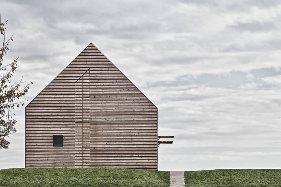 In perfect profile. Summer house in Southern Burgenland, Austria.