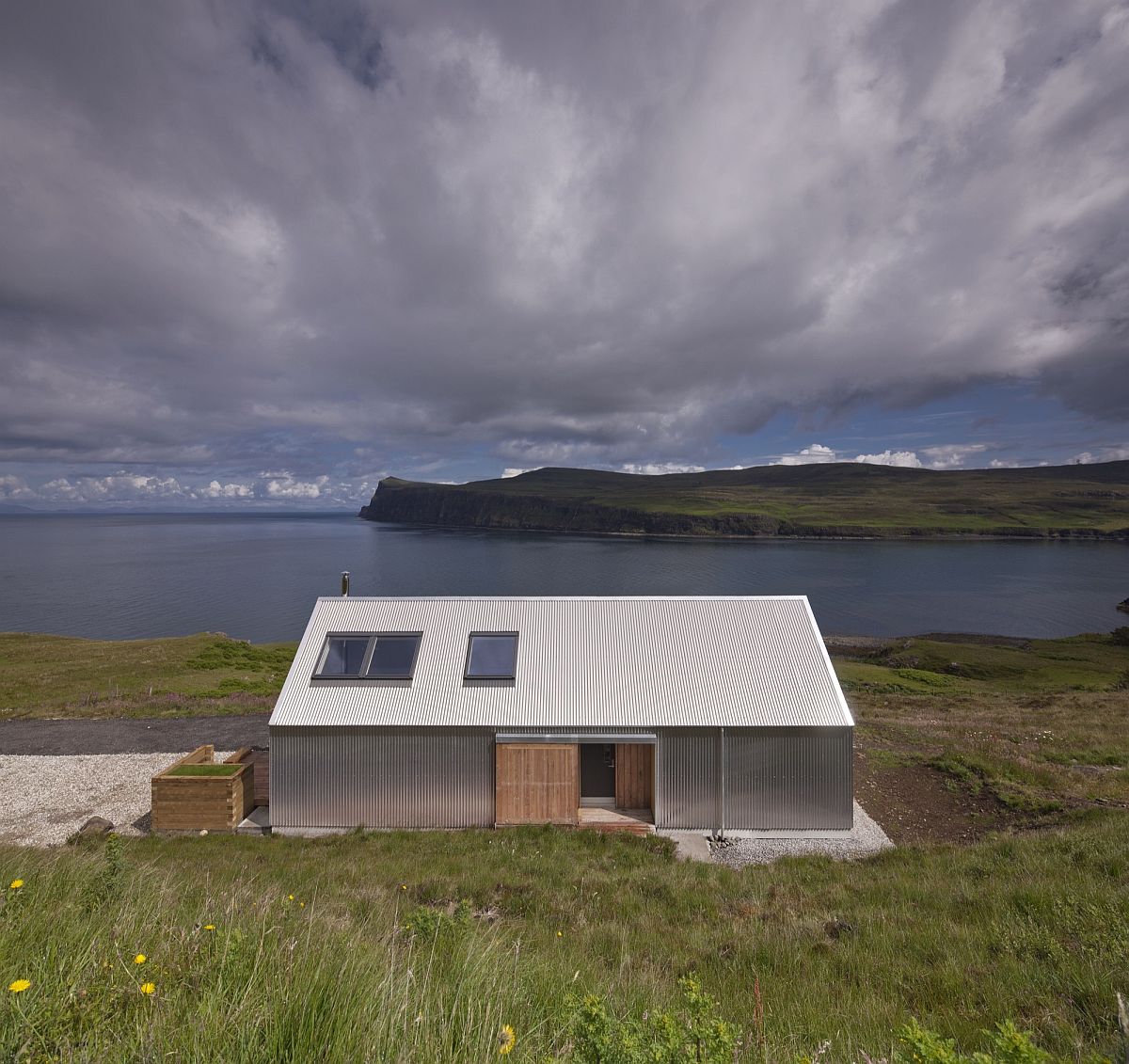 Tinhouse on the Isle of Skye overlooks a lovely natural landscape