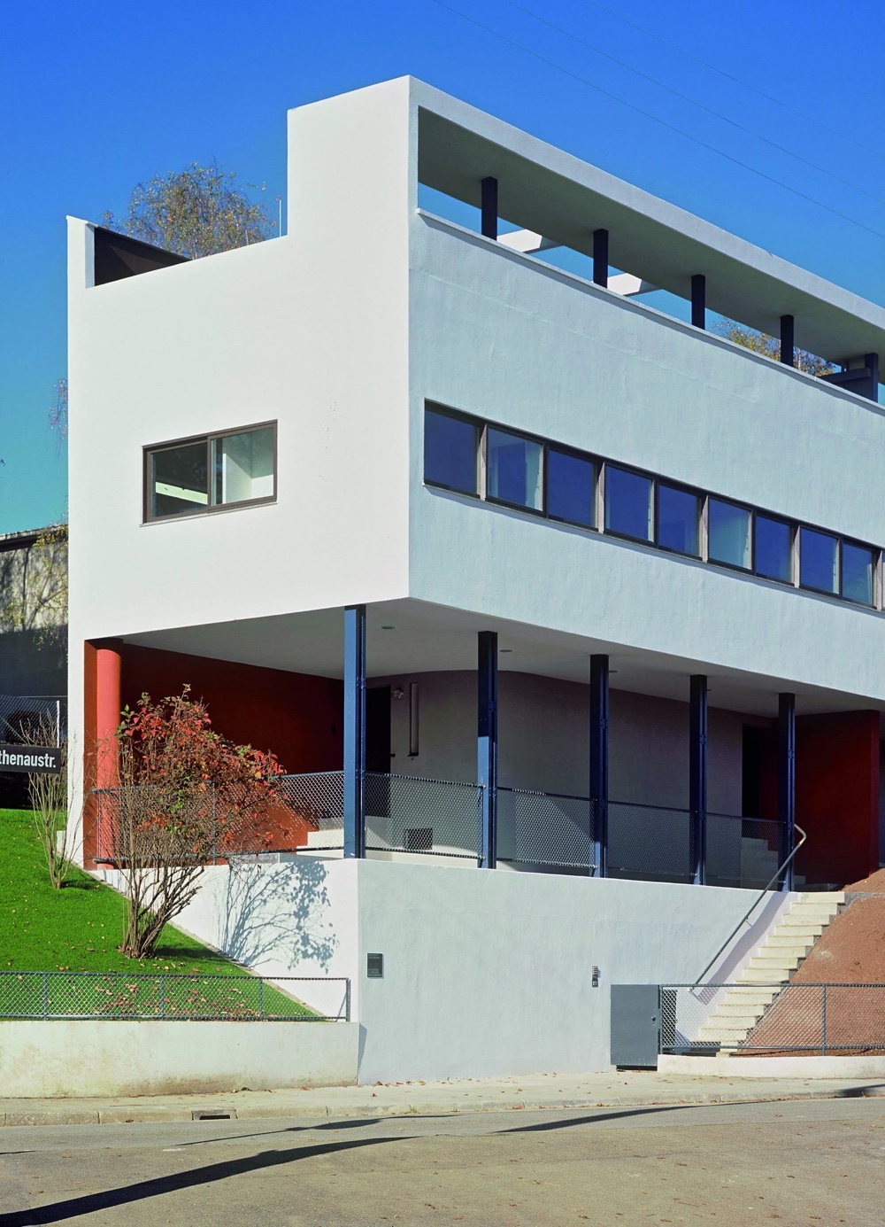 Twin houses at Weissenhof Estate, Stuttgart, Germany, 1927. Photo by Thomas Wolf © FLC/ADAGP.