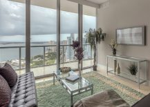Condos-with-gorgeous-water-views-and-plenty-of-opulence-at-Marinablue-217x155