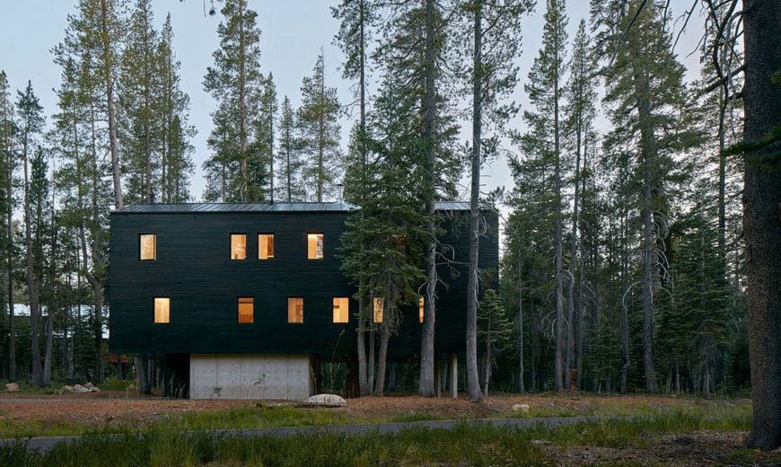 Built to Withstand Heavy Snowfall: Dashing Cabin in Sugar Bowl Ski Resort