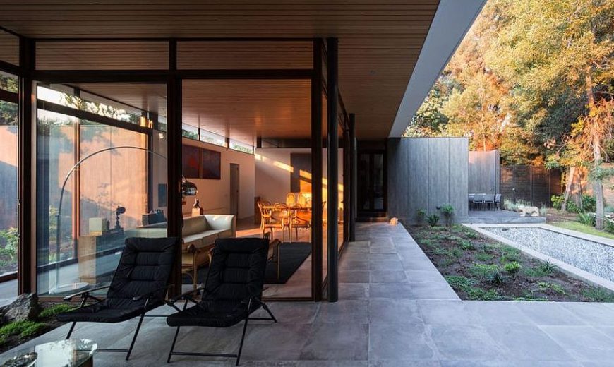 Living with Nature: Smart Chilean Home in Concrete, Wood and Glass