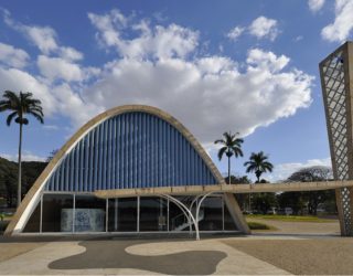 Oscar Niemeyer: King of the Curve