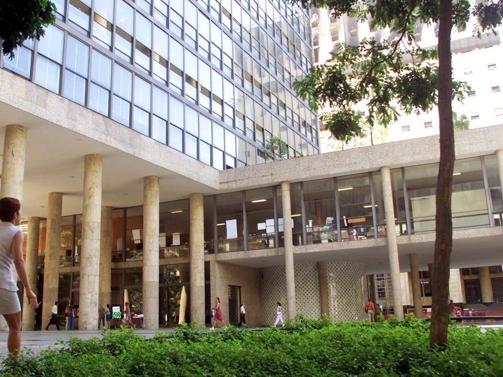 Ministry of Education and Health Building. Photo © 2016 Guardian News and Media Limited.