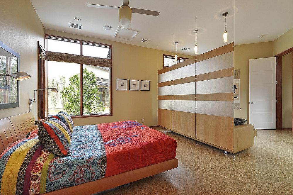 Room divider in the contemporary master bedroom with floating panels