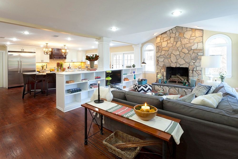 family room off kitchen