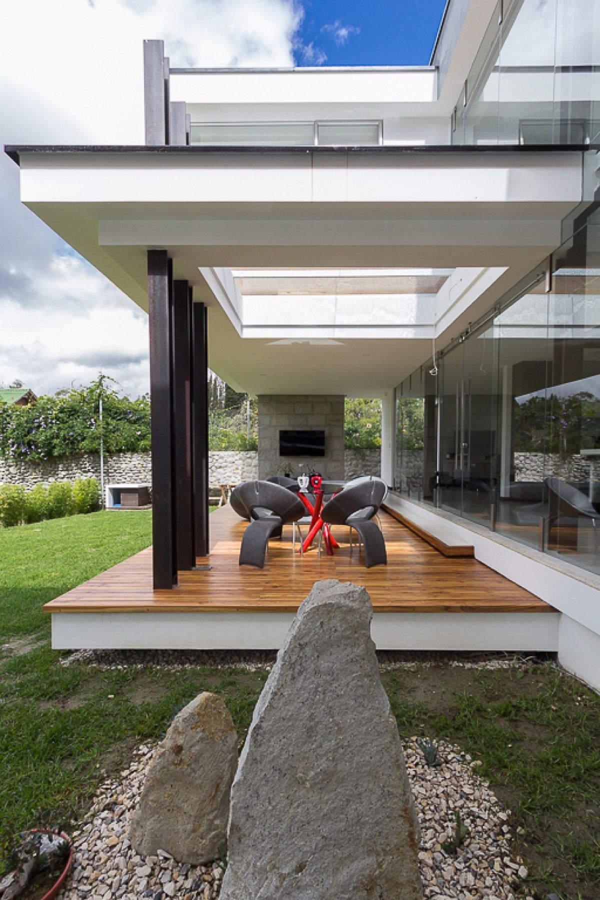Unique design of the home and pergola takes the living experience outdoors