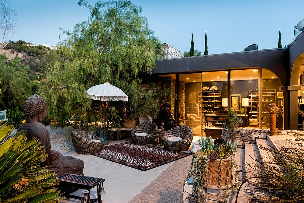 Asian patio and garden coupled with a smart contemporary home [Design: Second Chances Design]