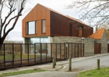 Exterior-of-the-East-Sussex-home-combines-industrial-past-with-modern-aesthetics-217x155