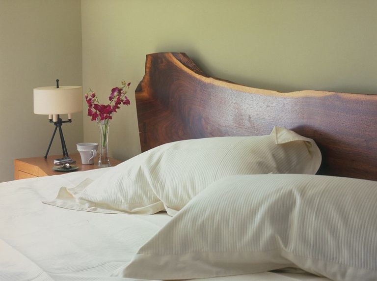25 Reasons to Fall in Love with a LiveEdge Headboard Decoist