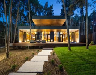 Inspired by the Forest: Modern Chalet in Poltava Unveils Refined Serenity