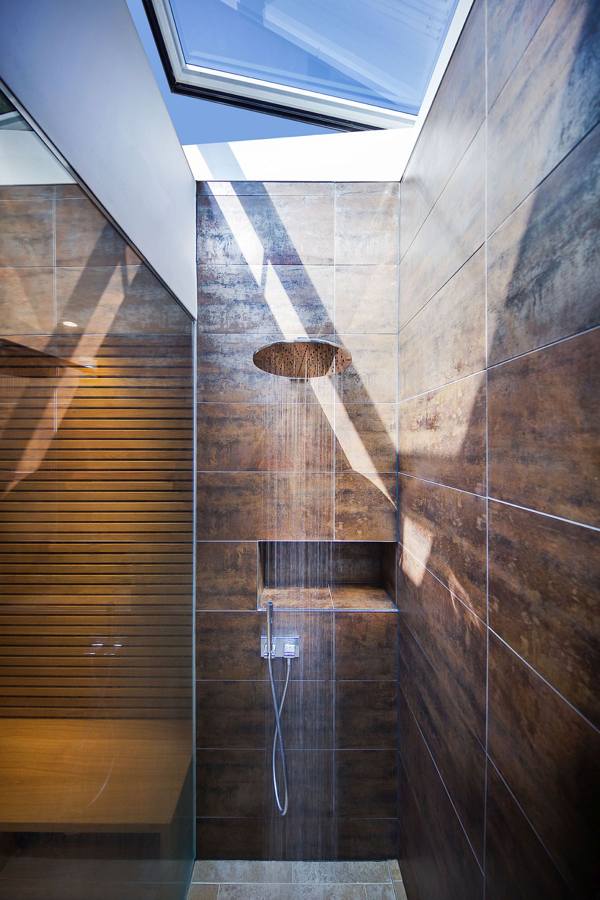 shower-with-skylight-inside-the-pool-house