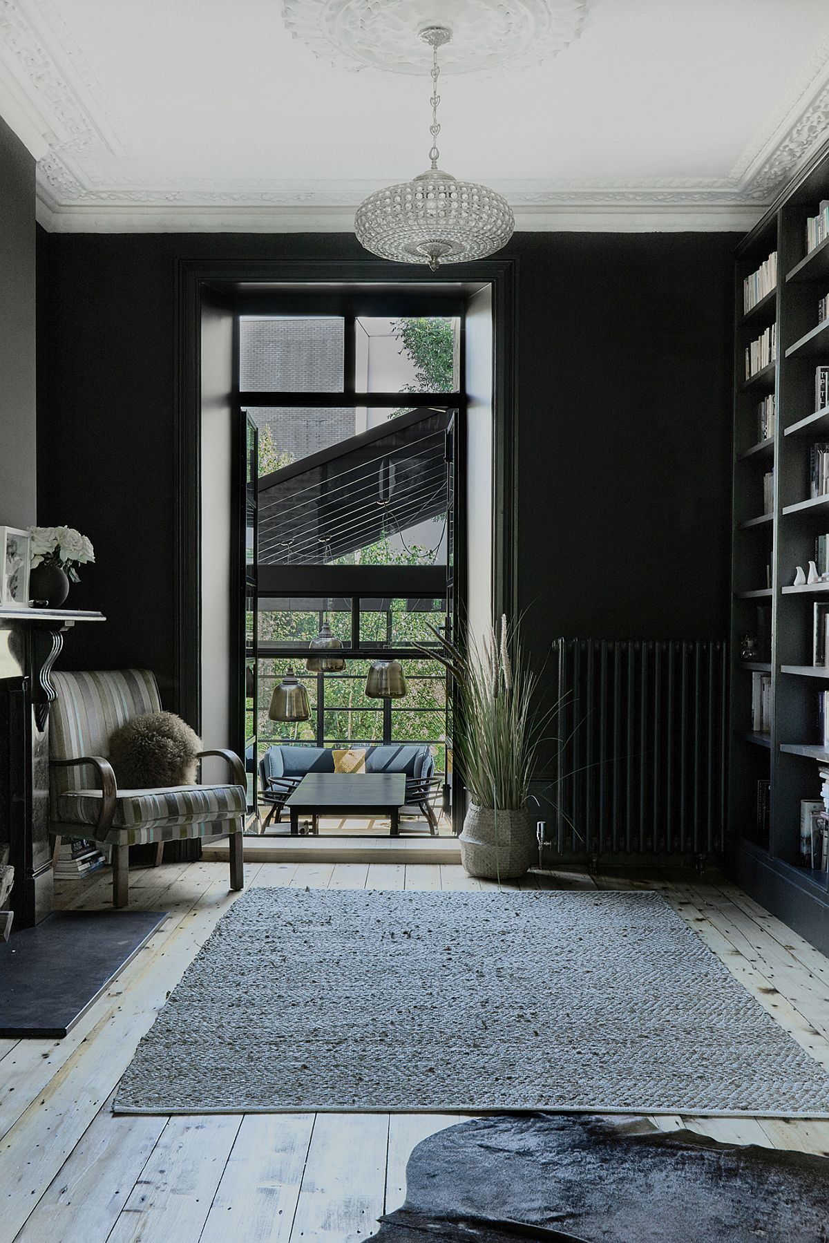 Black is the color of choice inside the modern London home extension