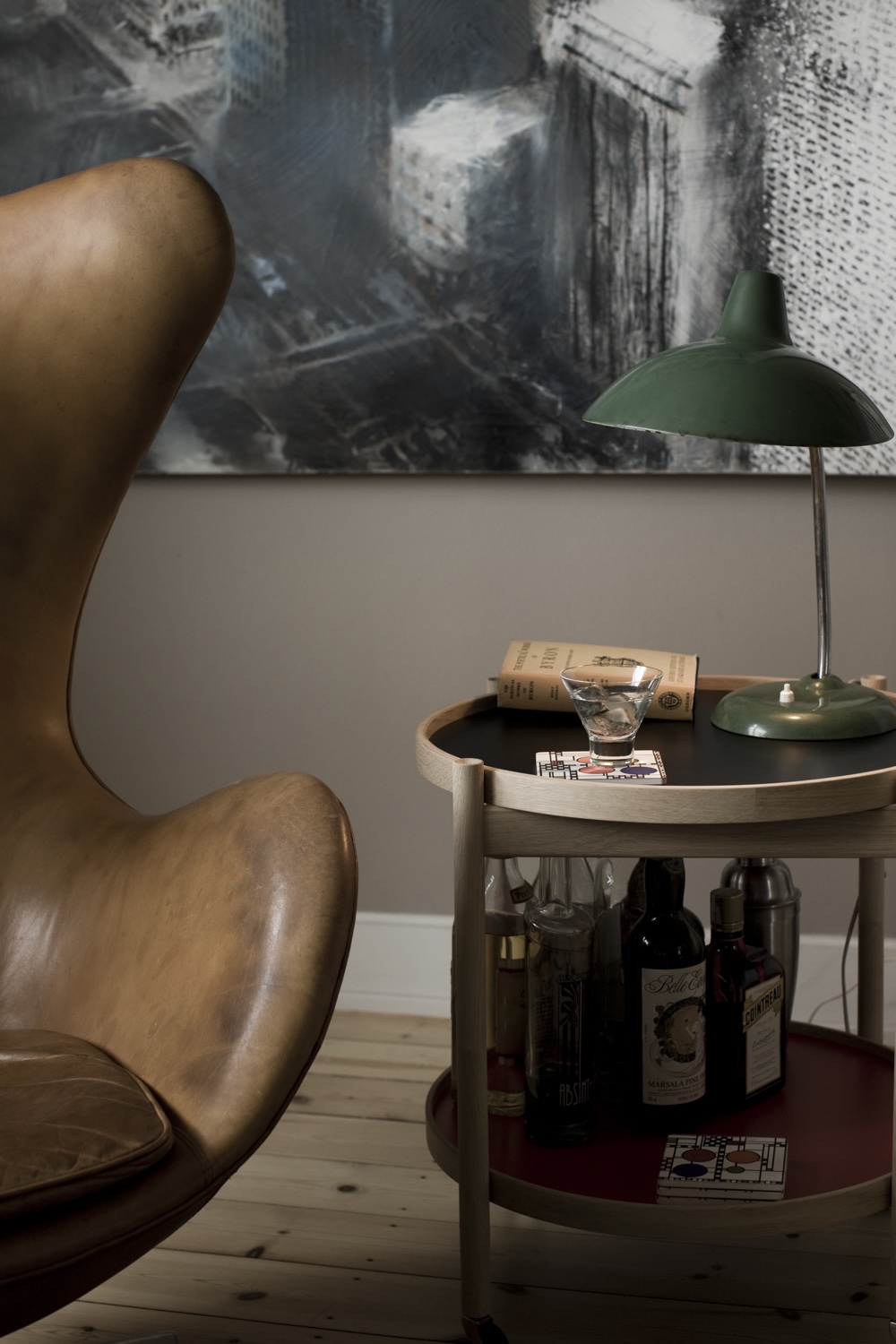 Bølling Tray Table in oak, red and black. Image courtesy of Brdr. Krüger.