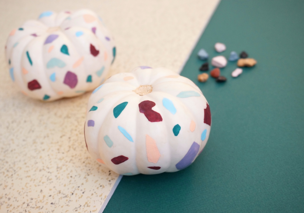 DIY terrazzo pumpkins from Mirror80